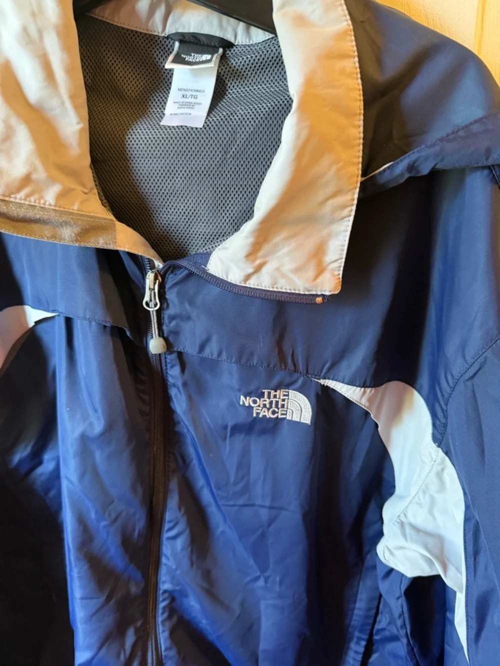 The North Face HyVent Jacket Mens XL Blue Hooded Windbreaker Nylon EUC